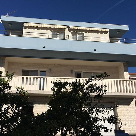 Apartmani Mane Trogir Eksteriør bilde