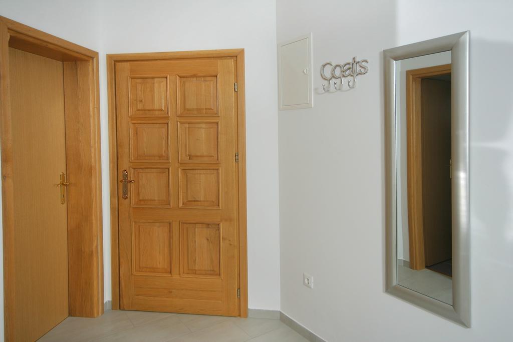 Apartmani Mane Trogir Eksteriør bilde
