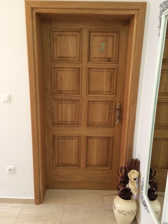 Apartmani Mane Trogir Eksteriør bilde