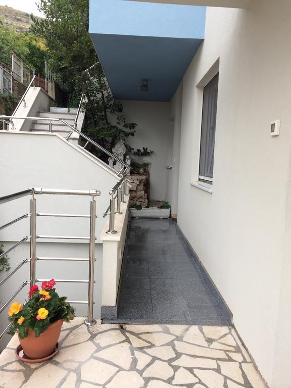 Apartmani Mane Trogir Eksteriør bilde