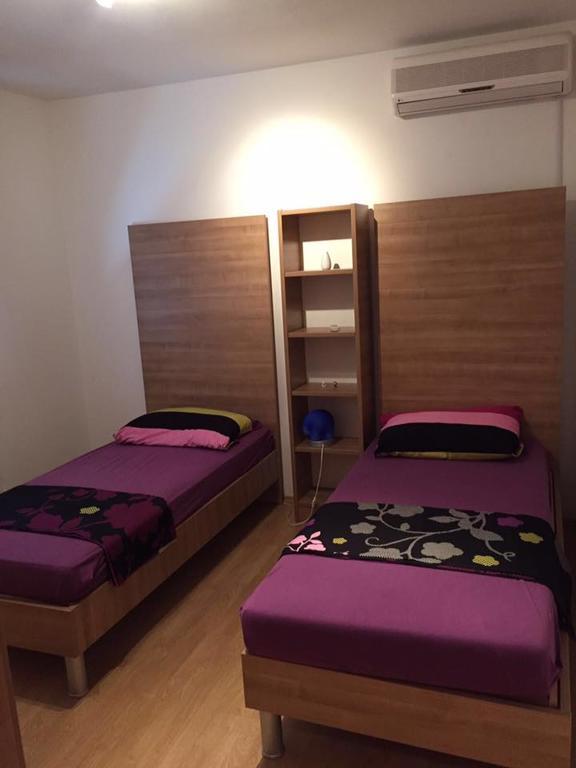 Apartmani Mane Trogir Eksteriør bilde