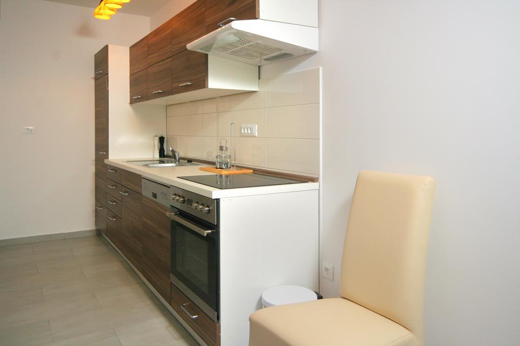 Apartmani Mane Trogir Eksteriør bilde